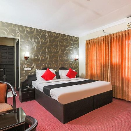 Capital O 72337 Hotel Konkan Tadka Βομβάη Εξωτερικό φωτογραφία