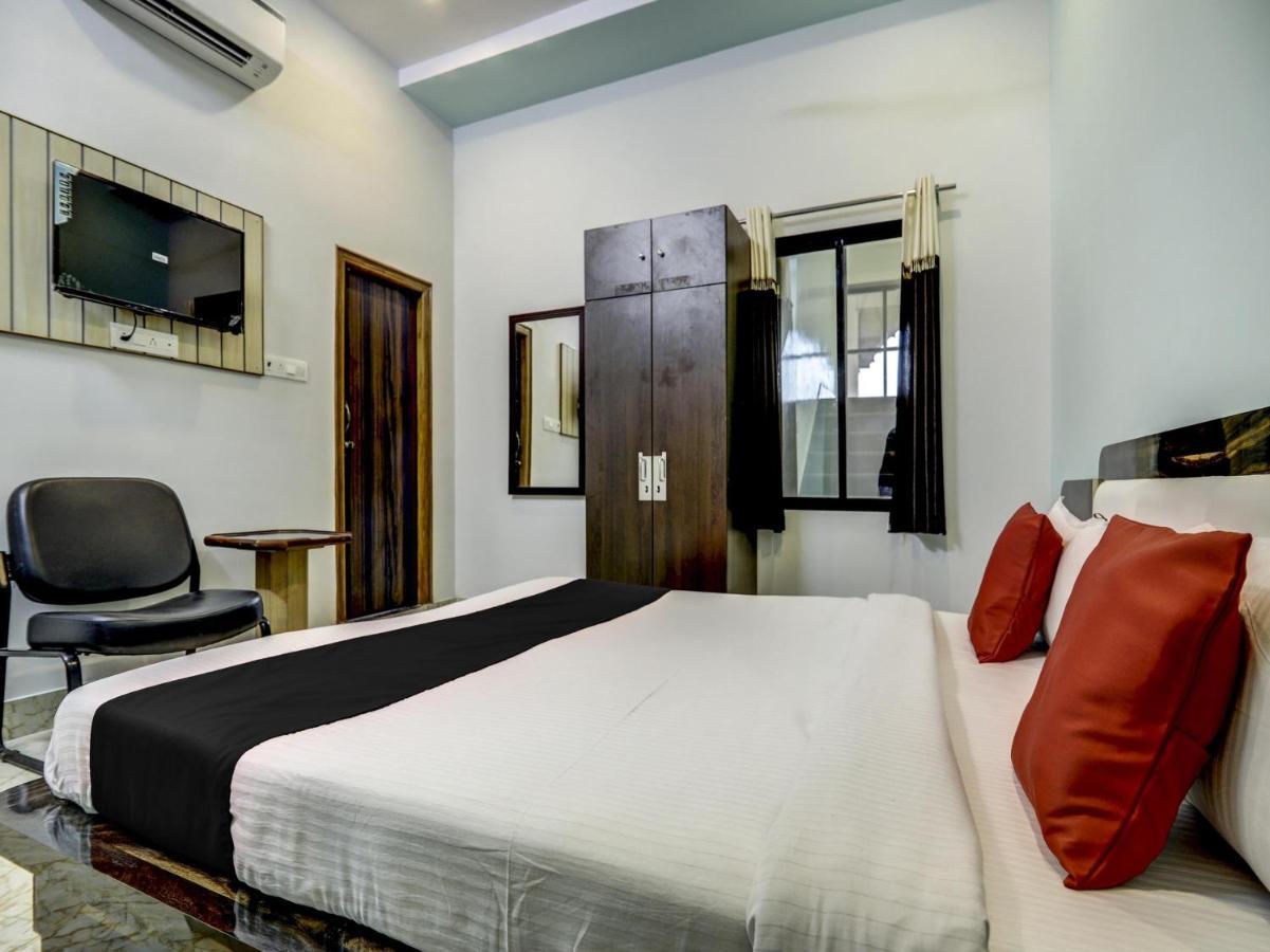 Capital O 72337 Hotel Konkan Tadka Βομβάη Εξωτερικό φωτογραφία