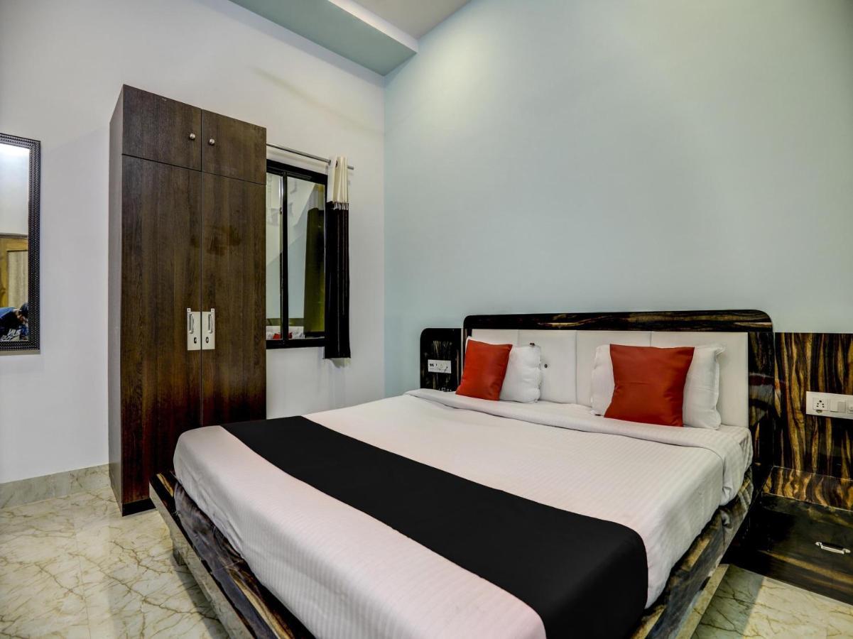Capital O 72337 Hotel Konkan Tadka Βομβάη Εξωτερικό φωτογραφία